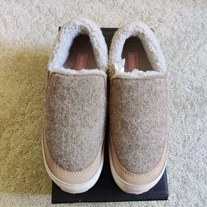 Mackenzie Snow Slip-ons